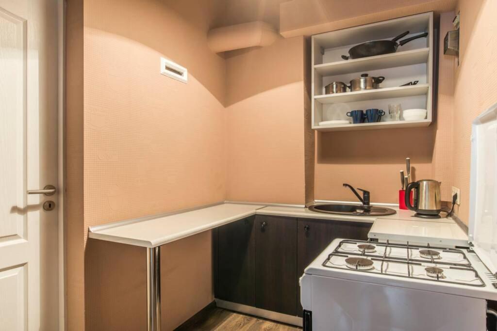 Lejas 5 Self Check In Out 5 Can Stay Free Parking Close To The City Center Riga Ngoại thất bức ảnh